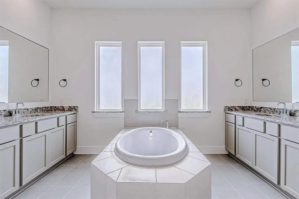Photo of 209 Peninsula Point Drive