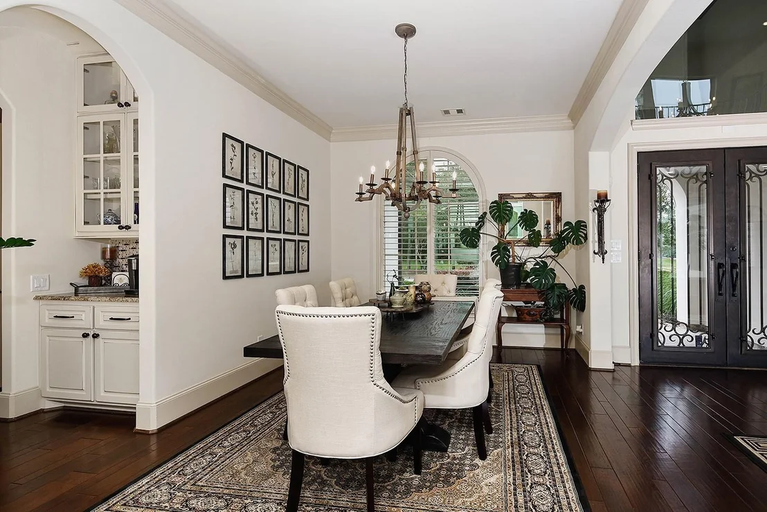 Photo of 105 Larkhaven Drive