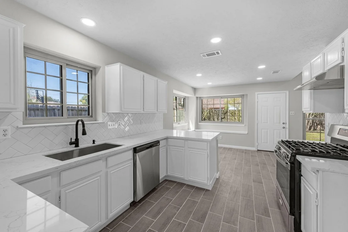 Photo of 6830 Lost Thicket Drive
