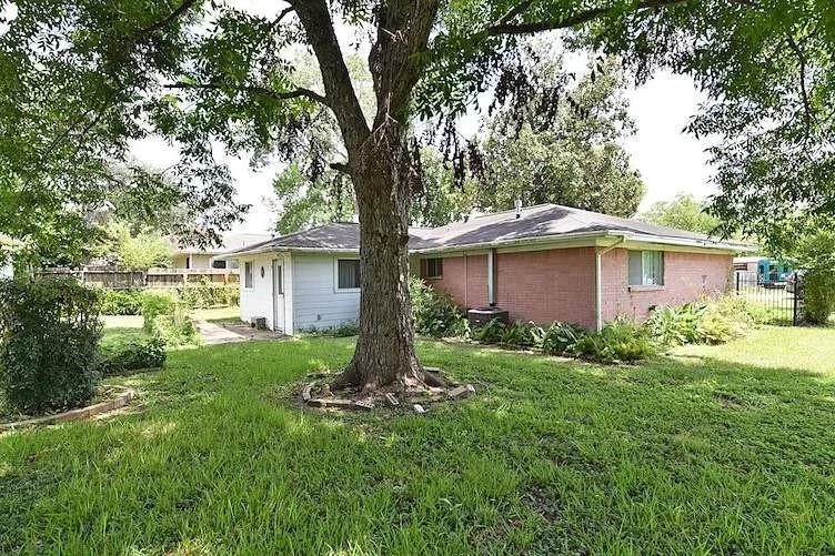 Photo of 12622 Arp Street