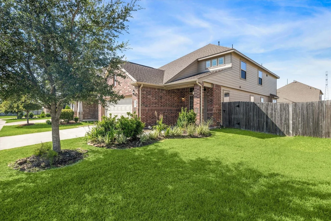 Photo of 17218 Devon Dogwood Trail