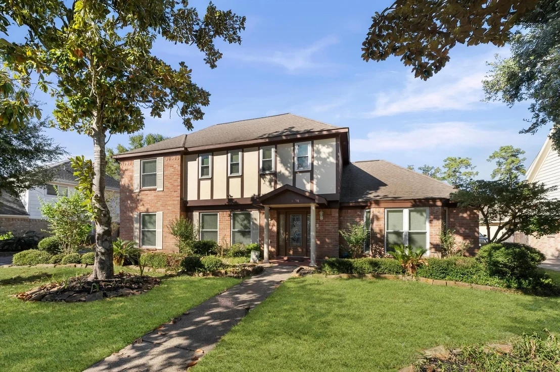 Photo of 7311 17th Green Drive
