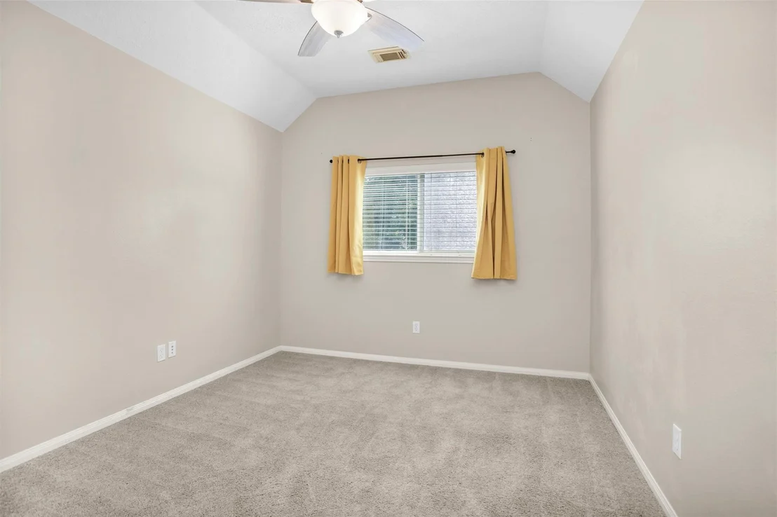 Photo of 6 W Whistlers Bend Circle