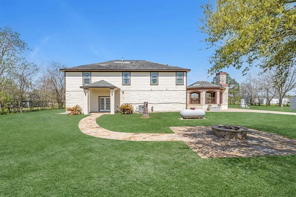 Photo of 1112 Misty Way Drive