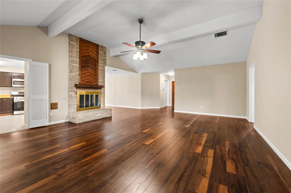 Photo of 2115 Fort Laramie Drive