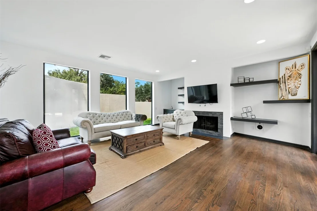 Photo of 2019 Mcclendon Street