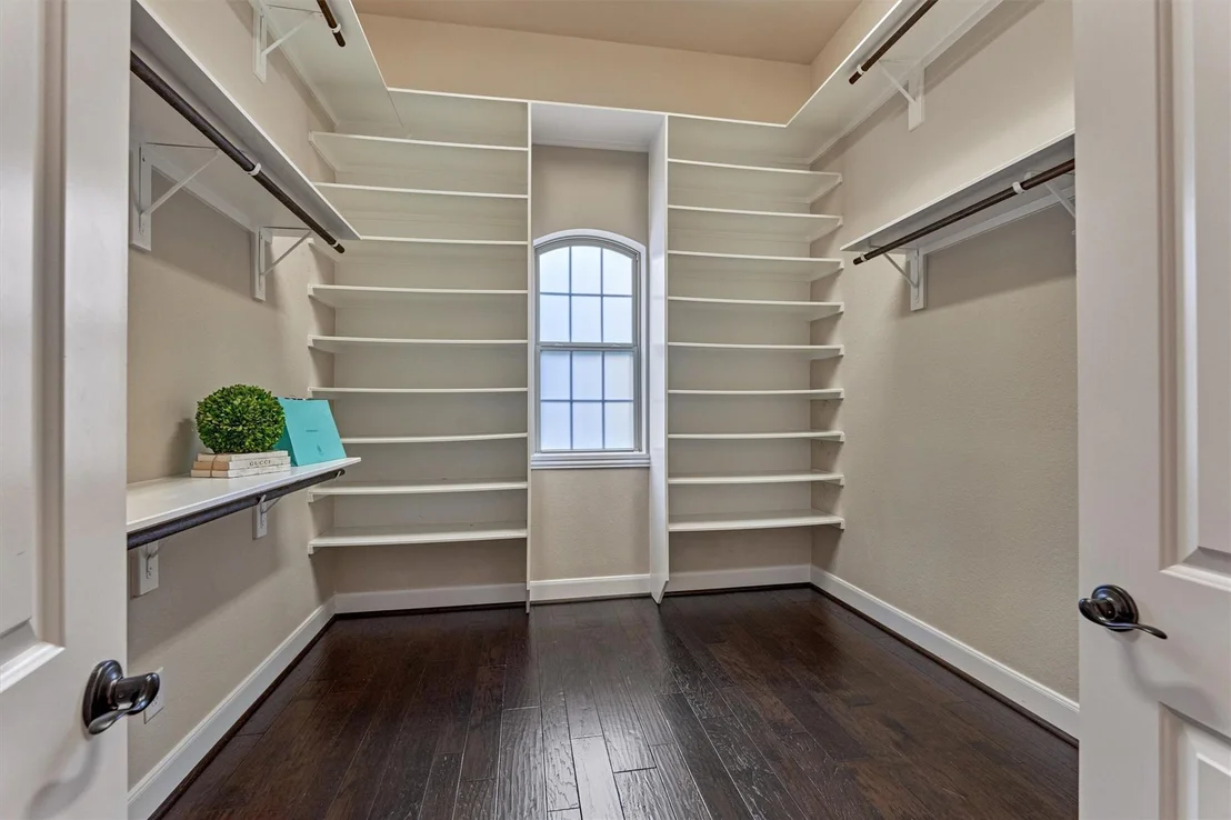 Photo of 25 Red Moon Place
