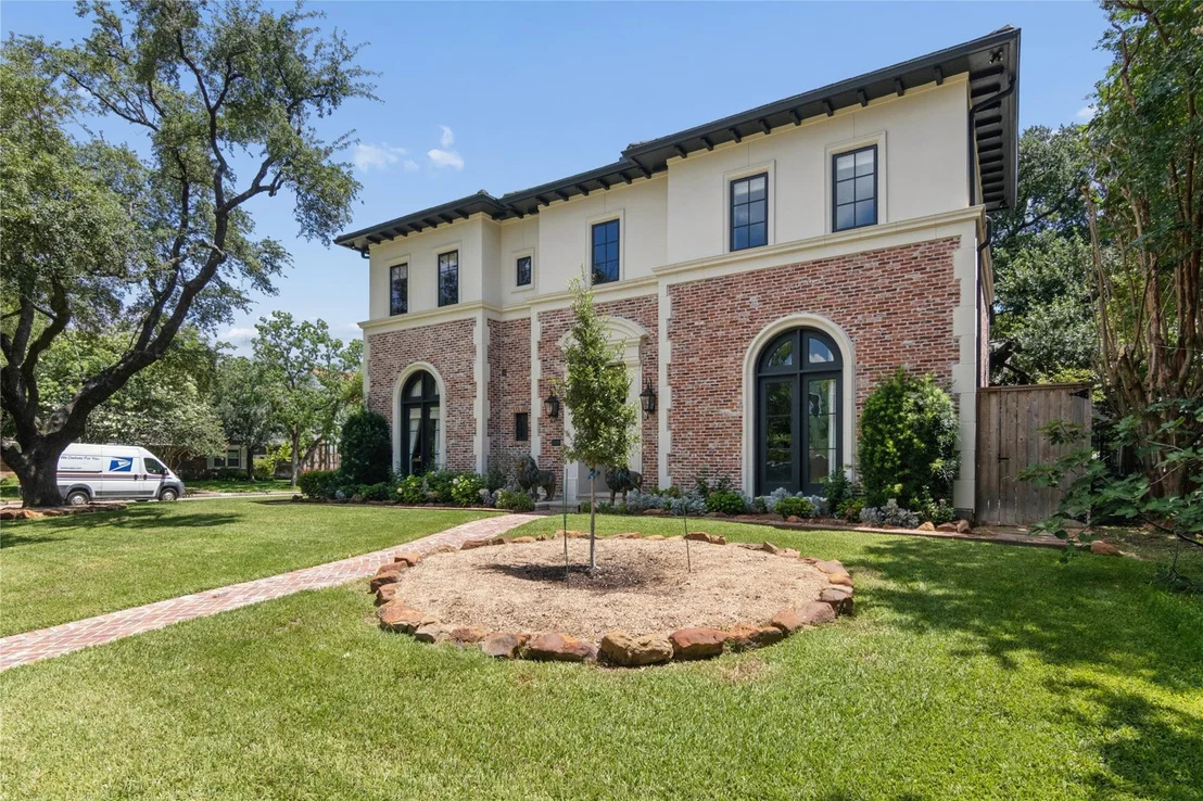 Photo of 3503 Newcastle Drive