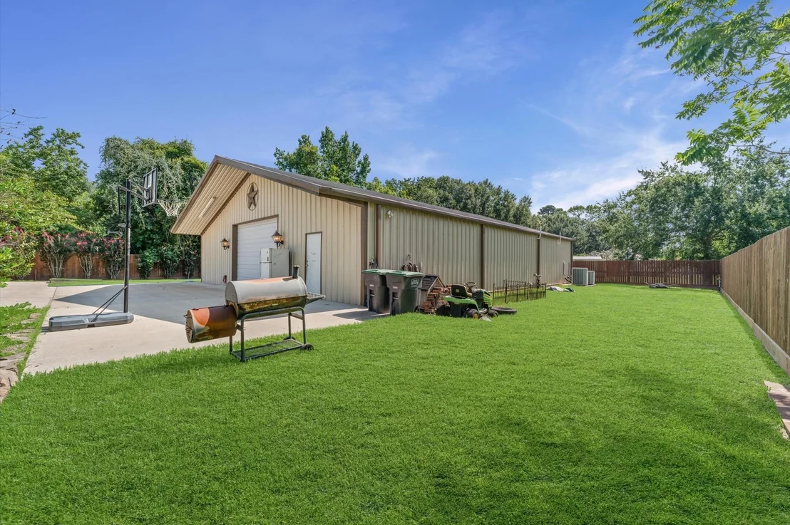 Photo of 727 Baker Drive