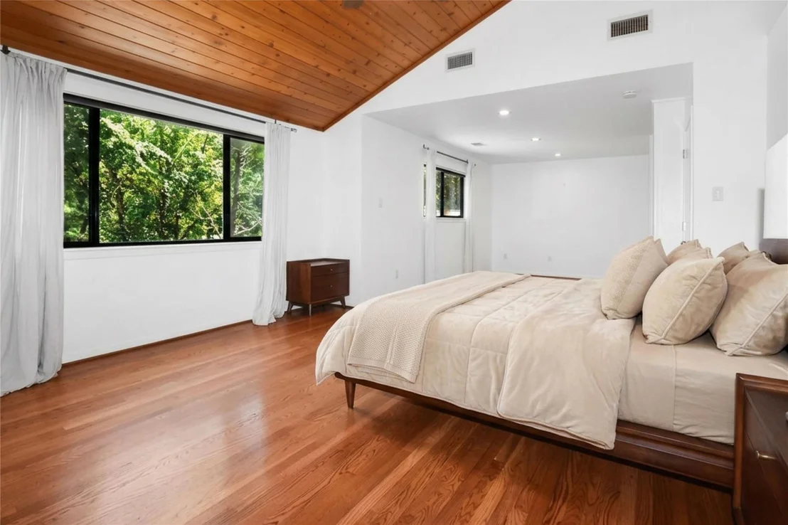 Photo of 42 Skyflower Drive