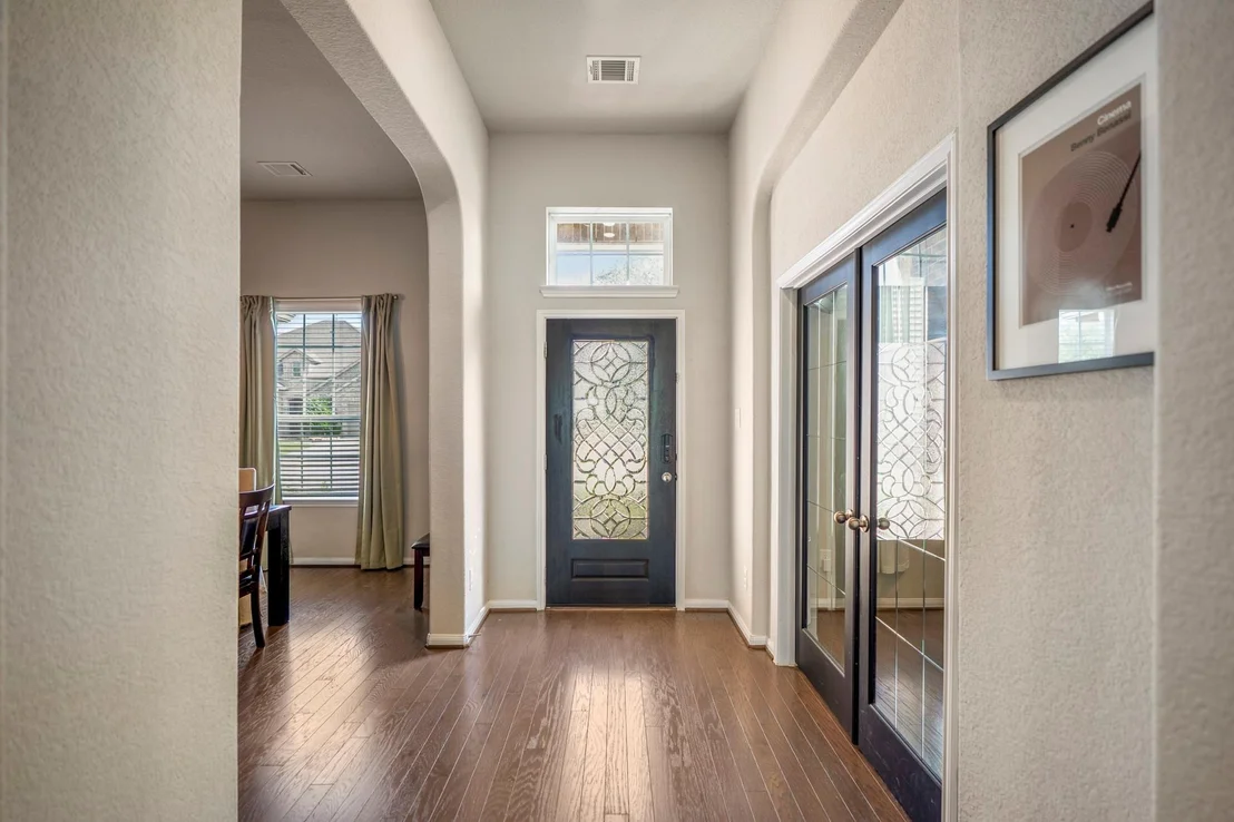 Photo of 7511 Laguna Lake Drive
