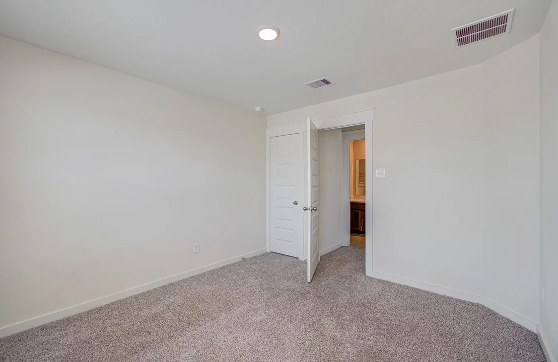 Photo of 21239 Shore Bluff Drive