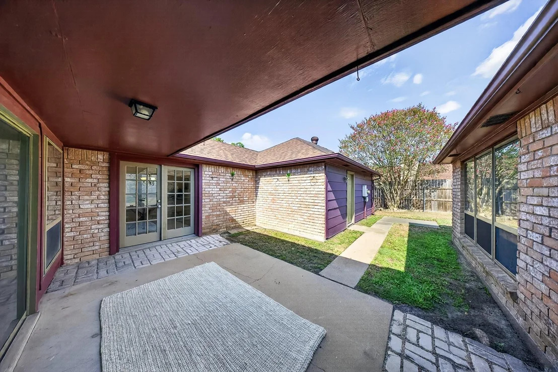 Photo of 9014 Arlington Forest Drive