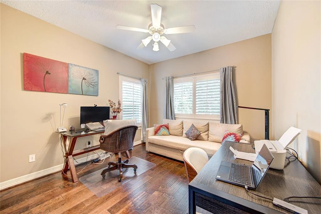 Photo of 1415 Baldwin Square Lane