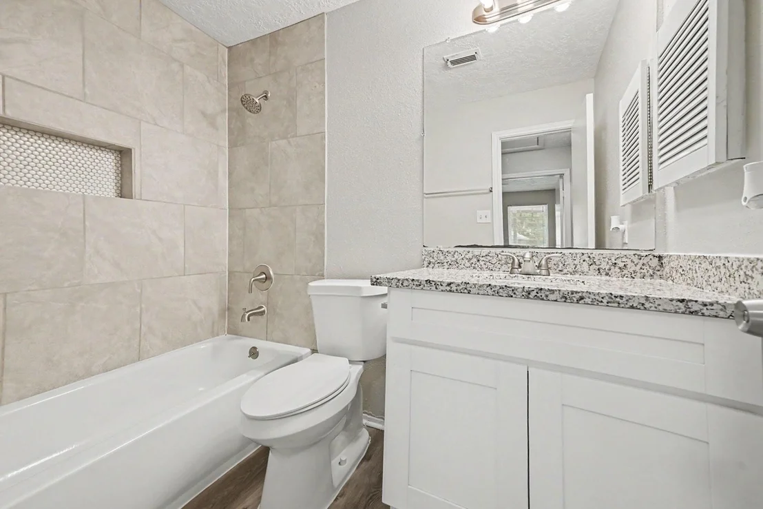 Photo of 2710 Village Circle Drive
