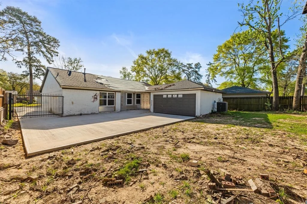 Photo of 17615 Huntersglen Circle