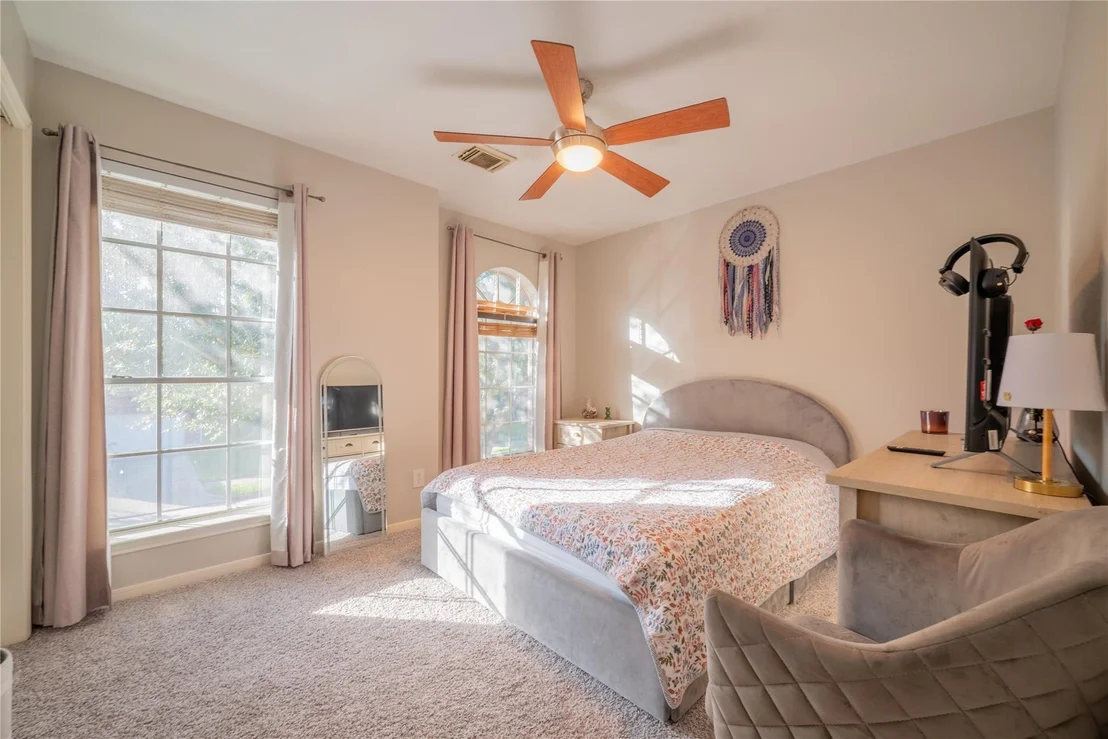 Photo of 5906 Painted Trail Drive