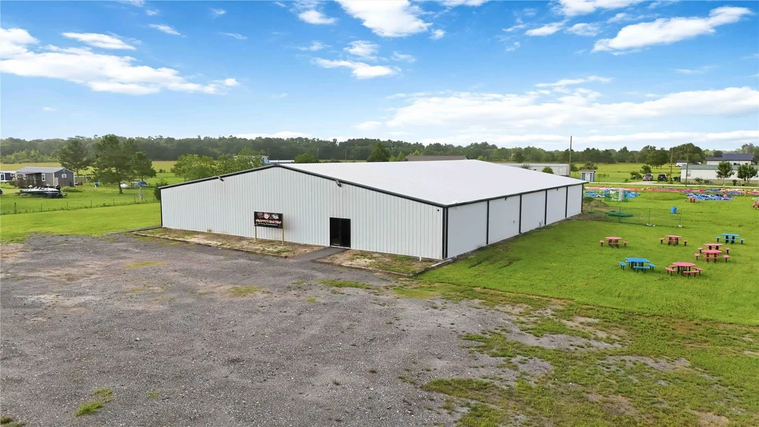 Photo of 1061 County Road 6111