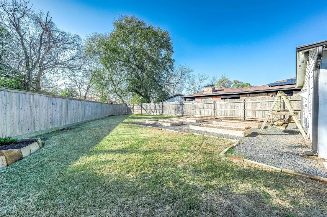 Photo of 2738 Lilac Street