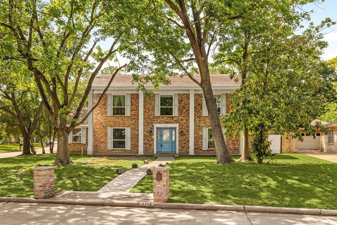Photo of 2114 Briargreen Drive