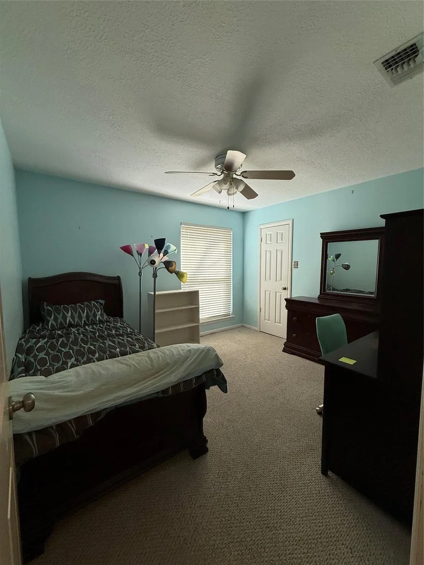 Photo of 1222 Bittersweet Drive