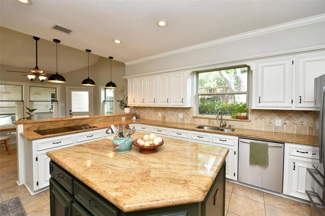Photo of 1919 Wine Cedar Lane