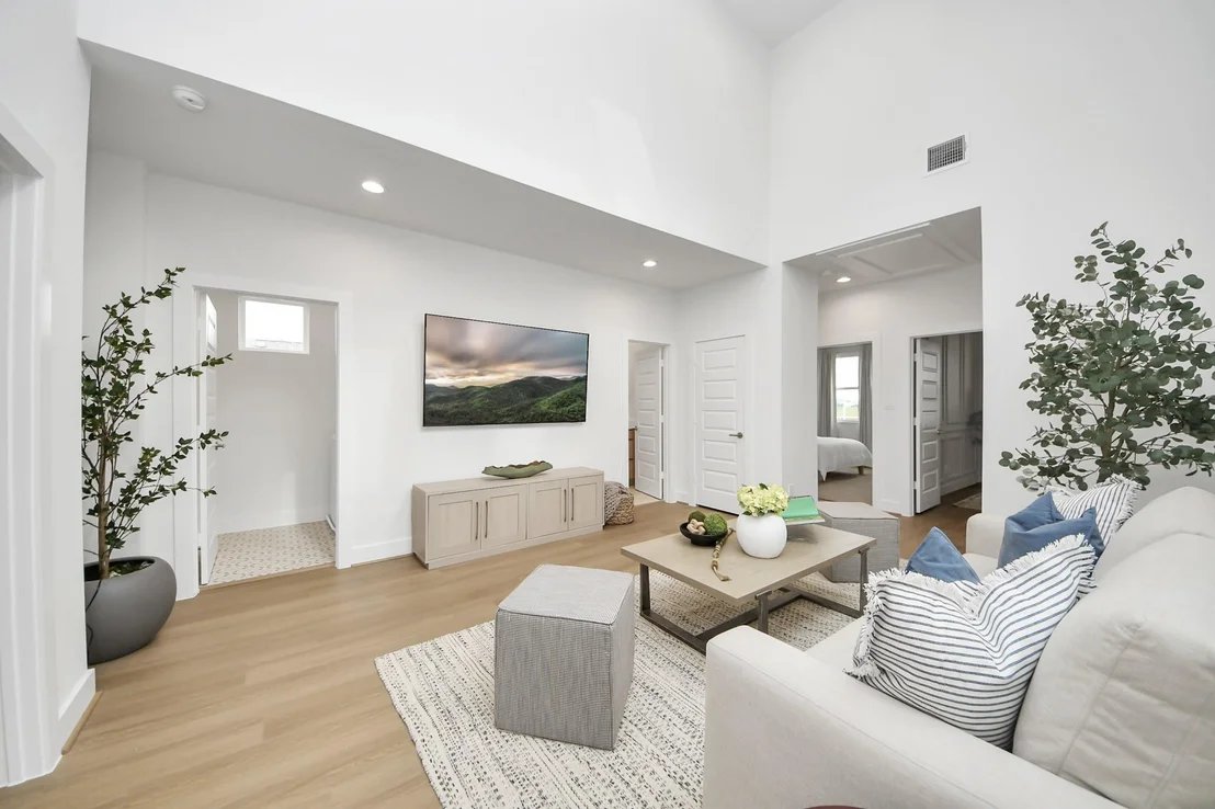 Photo of 2205 Diagonal Lane