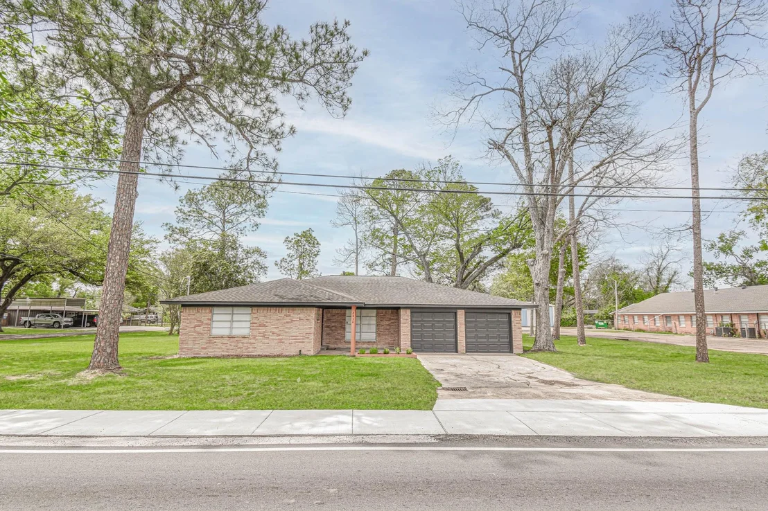 Photo of 2834 Pansy Street