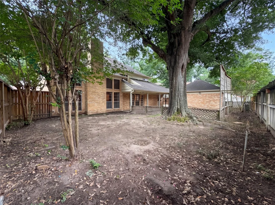 Photo of 6902 Fawncliff Drive