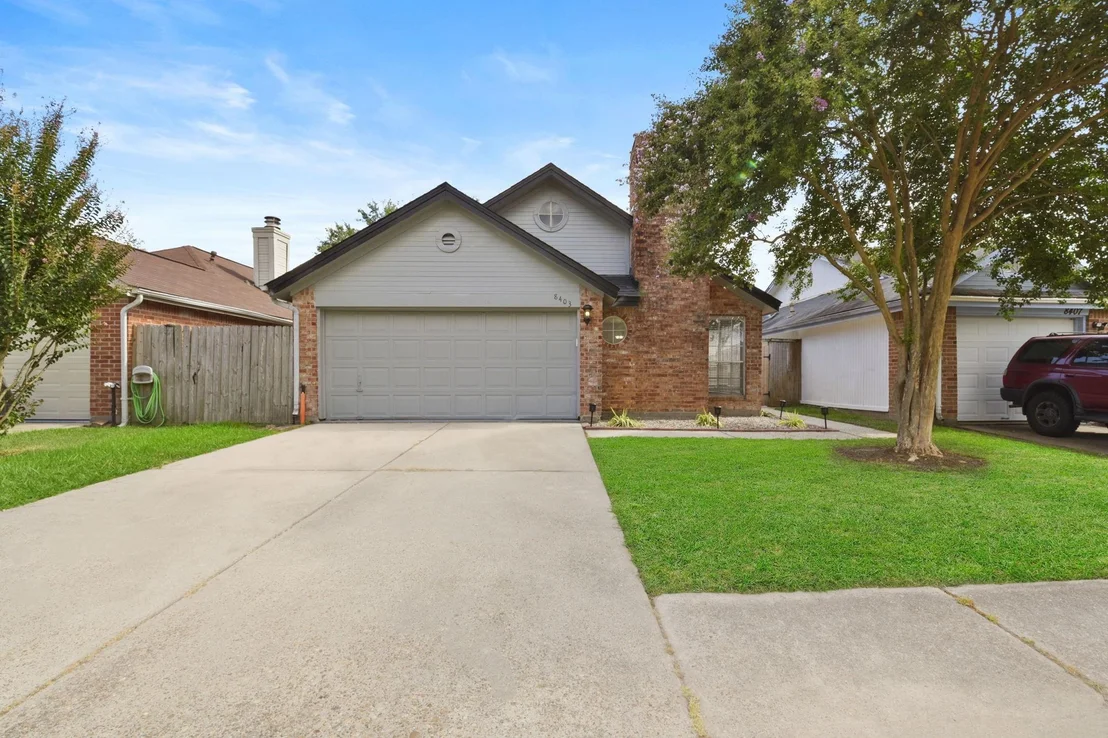 Photo of 8403 Cienna Drive