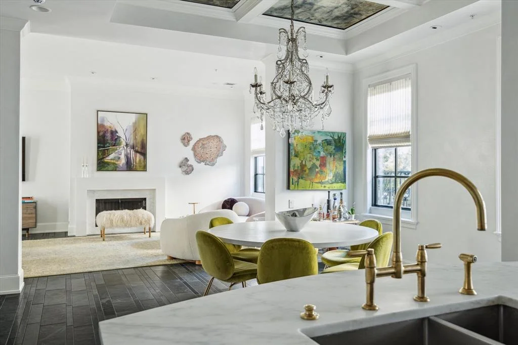Photo of 1747 Sunset Boulevard