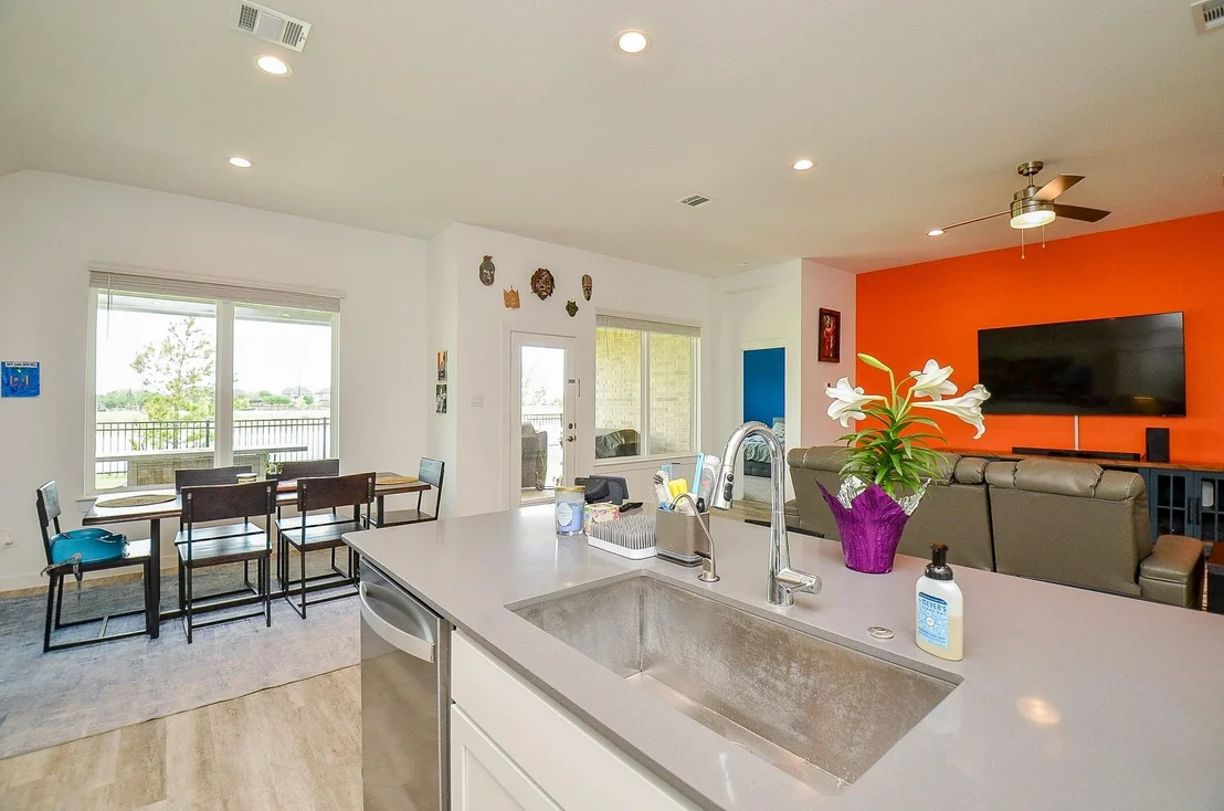 Photo of 1696 Daylight Lake Drive