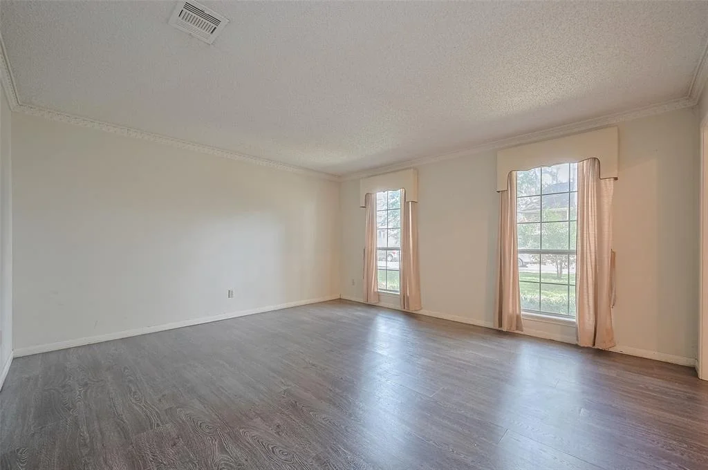 Photo of 5318 Foresthaven Drive