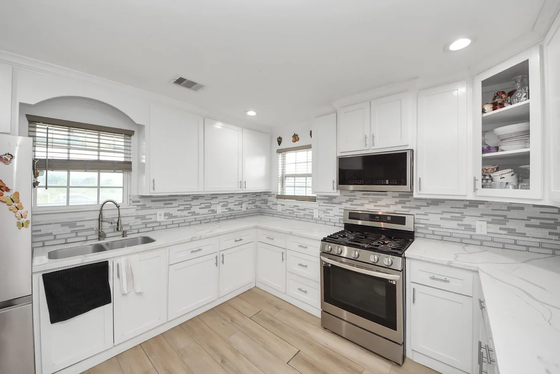 Photo of 274 Road 5252