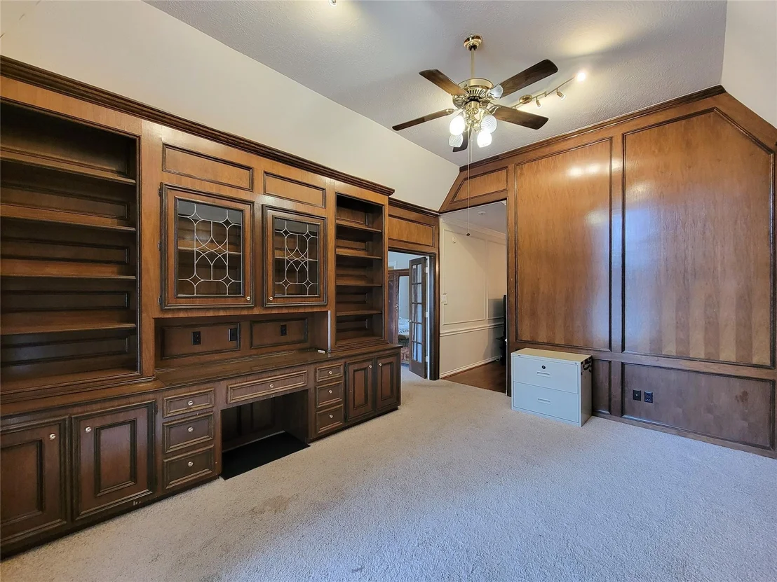 Photo of 5810 Glenmere Lane