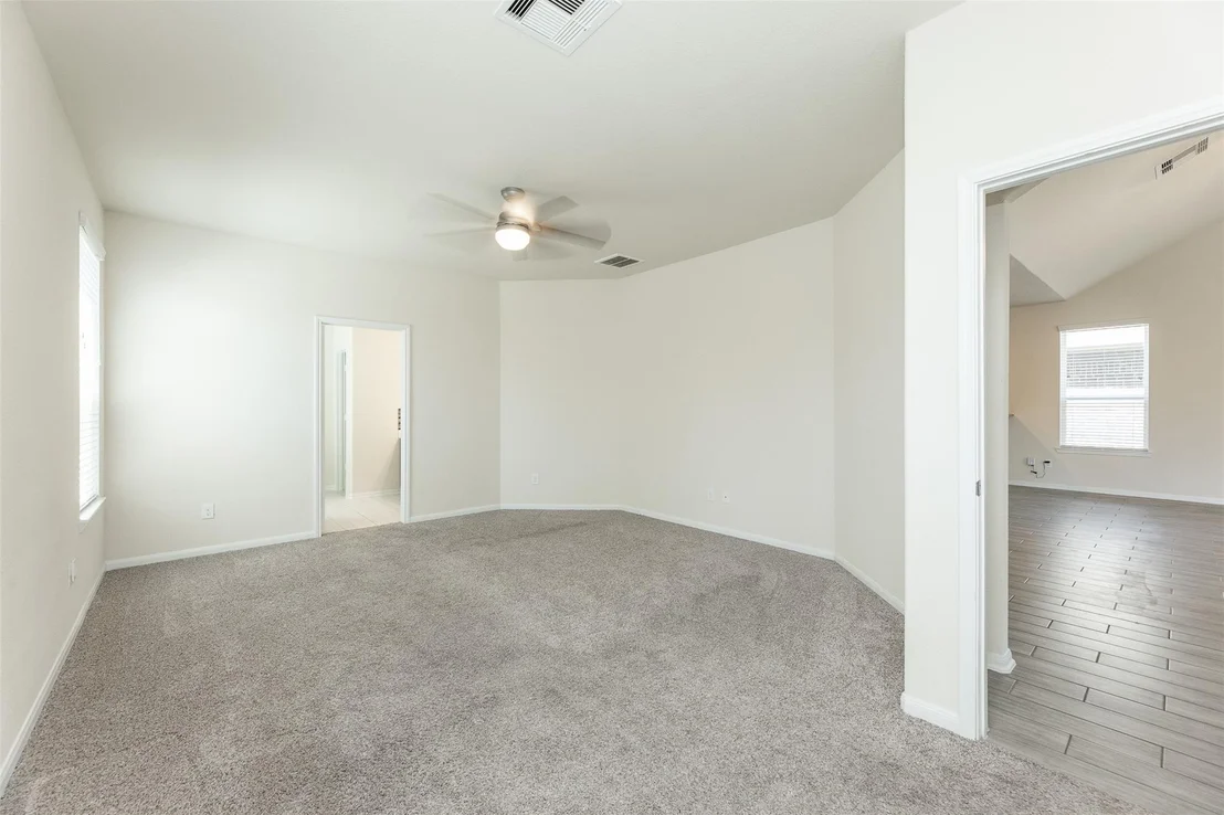 Photo of 2293 Garden Square Path