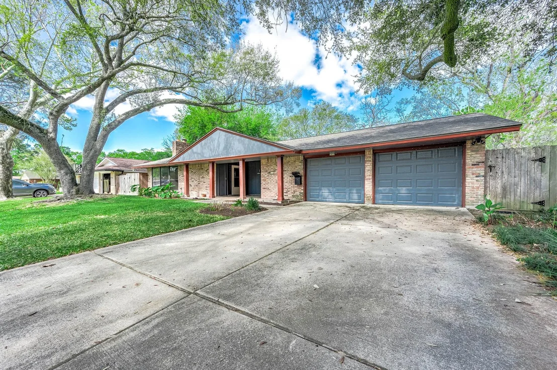 Photo of 1411 Richvale Lane