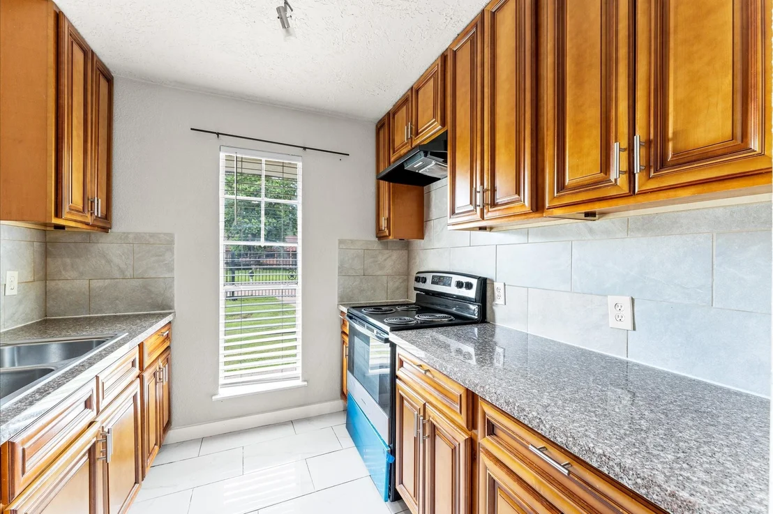 Photo of 6618 Hopper Road