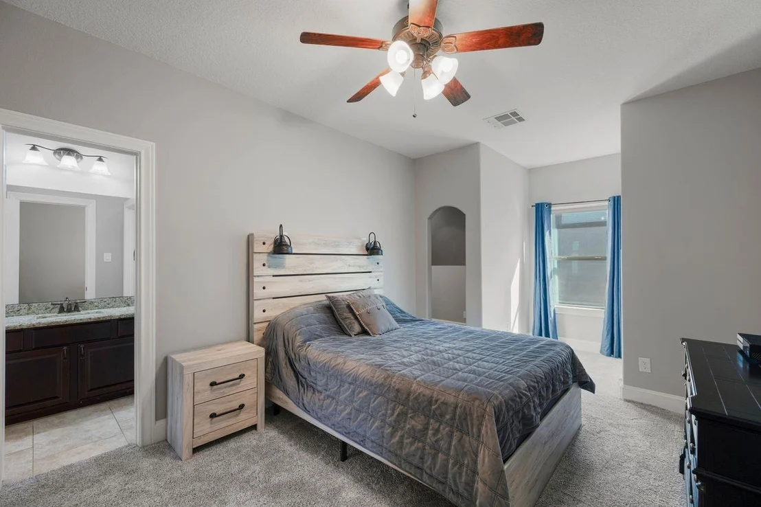 Photo of 116 Waterstone Drive