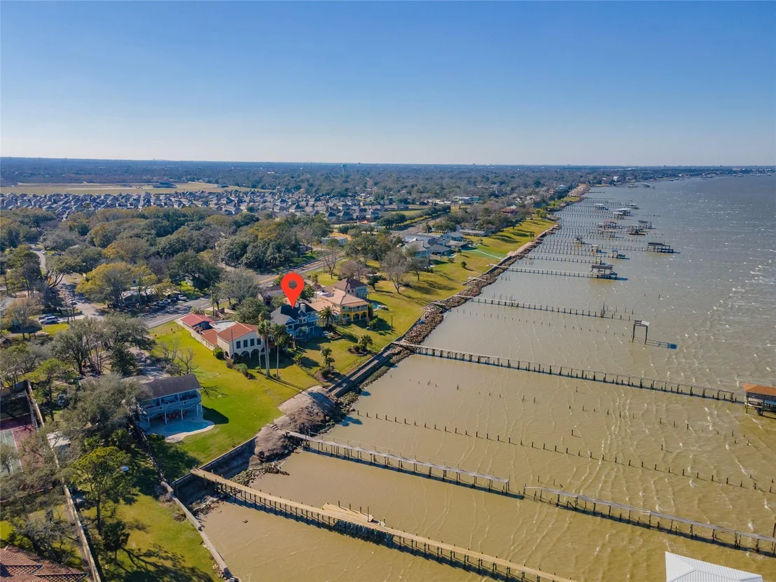 Photo of 5123 W Bayshore Drive