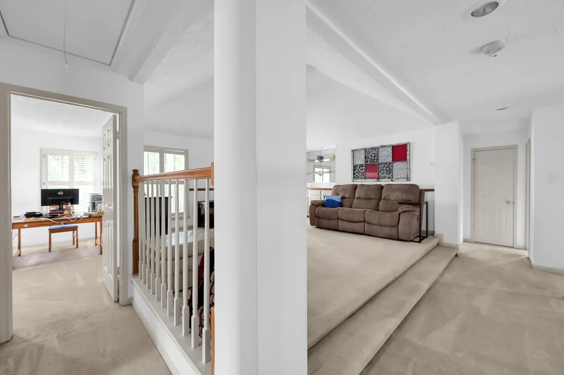 Photo of 22 Pebble Hollow Court