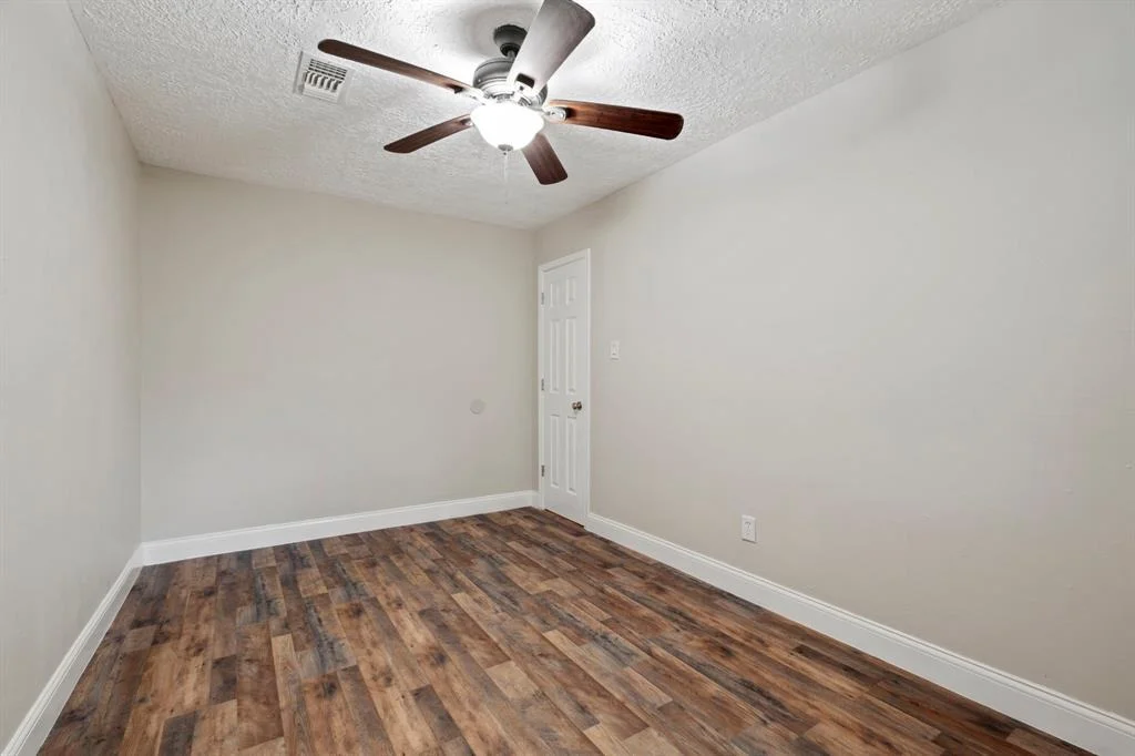 Photo of 11914 Meadowview Drive