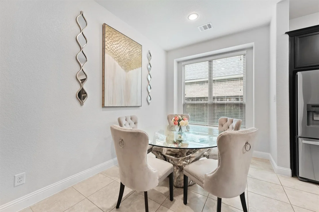 Photo of 6 Inland Prairie Drive