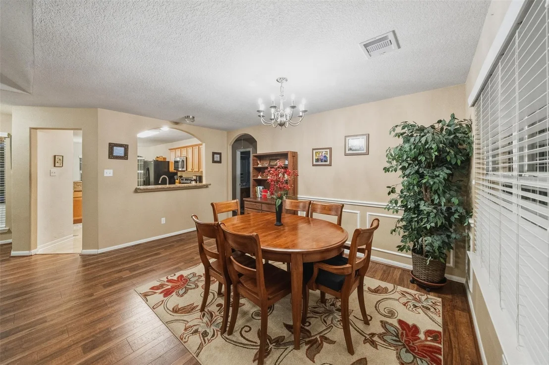 Photo of 12619 Hackberry Drive