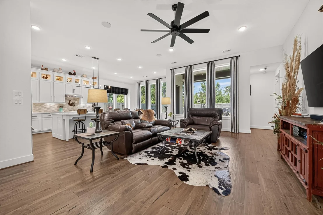 Photo of 15211 Deseo Drive