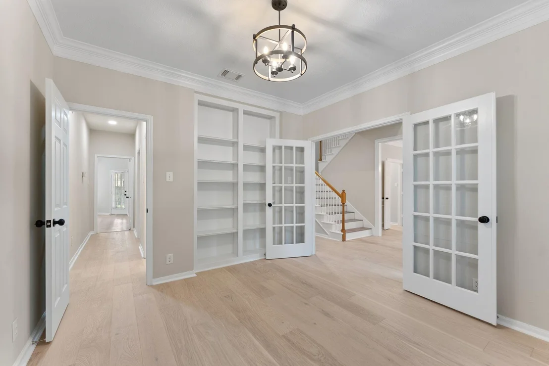 Photo of 53 Silver Crescent Court
