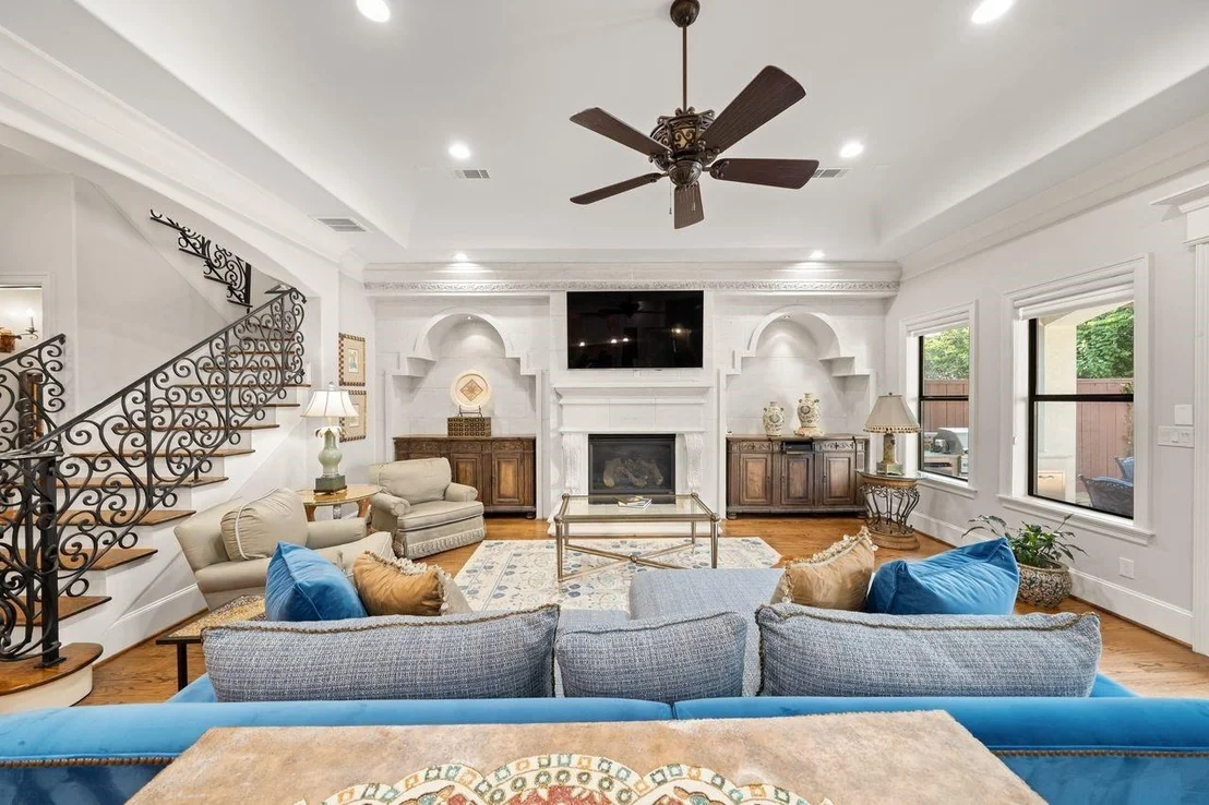 Photo of 1226 Chippendale Road