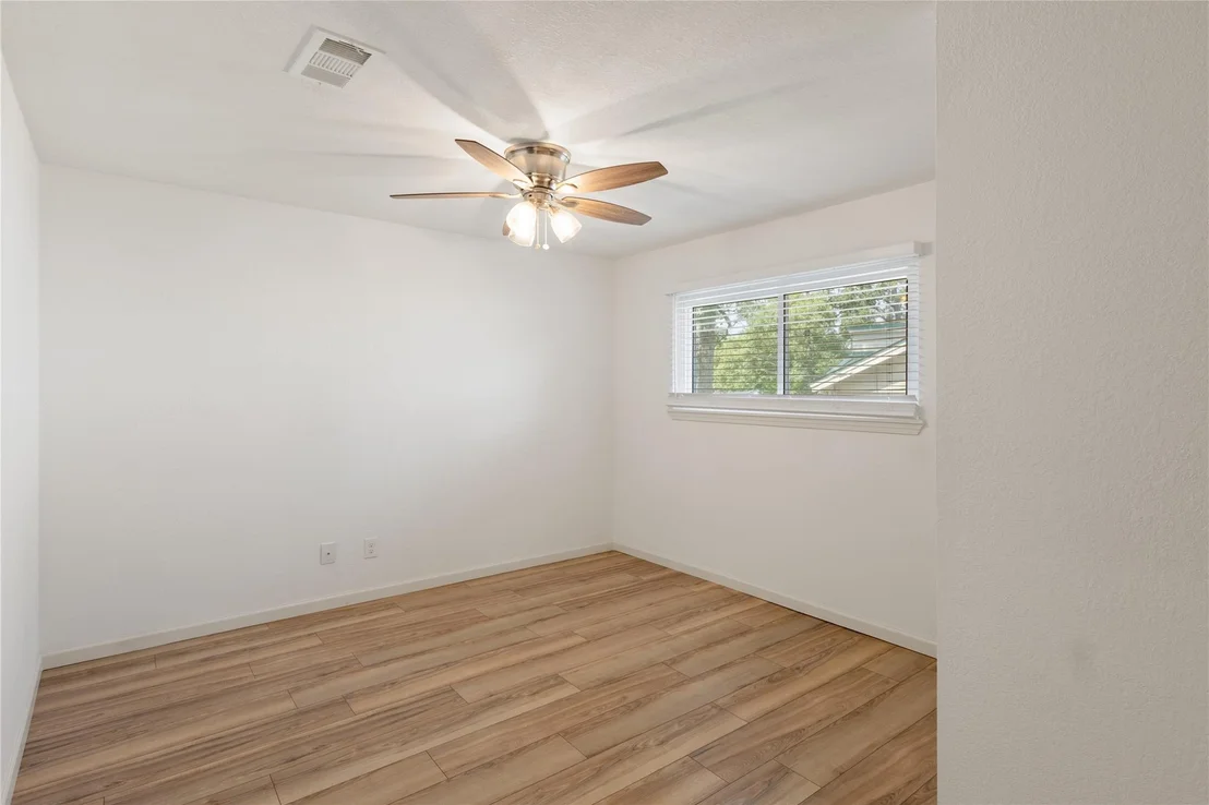 Photo of 217 Wellwood Lane