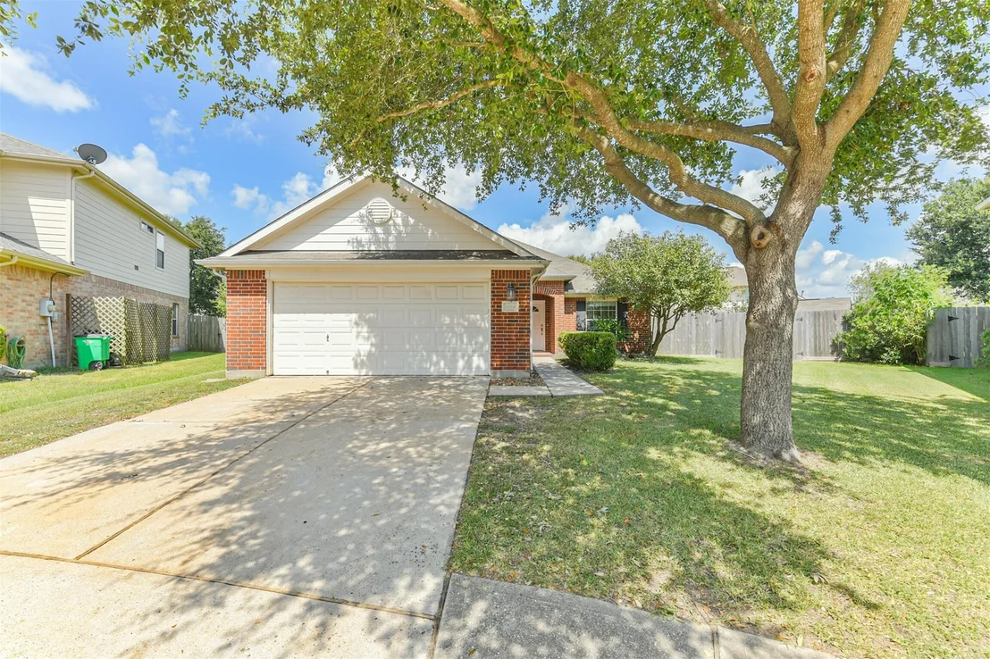 Photo of 11806 Piney Way Lane