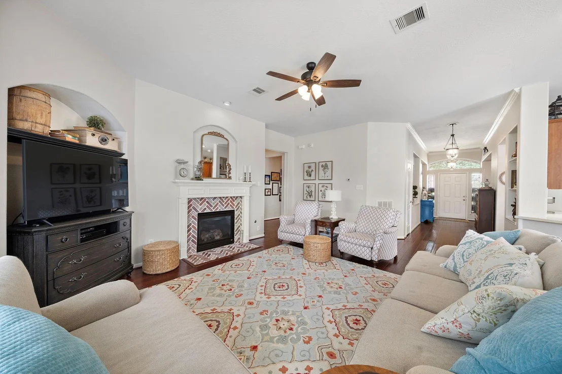 Photo of 15103 Cypress Post Lane